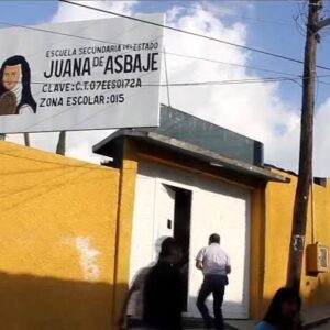 Un mes después reinician clases en la Escuela Secundaria Juana de Asbaje de Bochil, sin que se esclarezca la intoxicación de los estudiantes