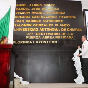 Colocan en el muro de honor del Congreso del estado de Chiapas, el nombre de Florinda Lazos León, primera legisladora chiapaneca