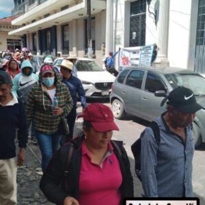 Marchan en Comitán para exigir tarifas justas a la Comisión Federal de Electricidad