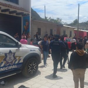 Asesinato del líder de artesanos en San Cristóbal de las Casas, desata balaceras y quemas de viviendas