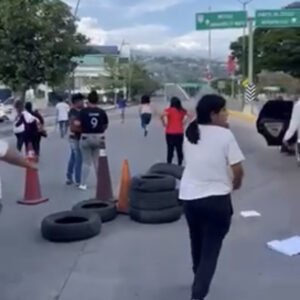 Grupo armado libera a los 16 trabajadores de la secretaría de seguridad pública de Chiapas