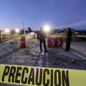 Dos trabajadores mueren sepultados en Palenque en obra del Tren Maya