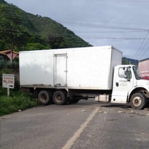 ONGs alertan de bloqueos, enfrentamientos, desplazamientos y reclutamientos forzados en la regiones Sierra y Fronteriza de Chiapas