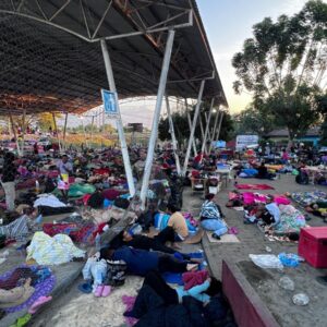 Migrantes a la deriva en la frontera sur; INM cancela los oficios de salida y el traslado a quienes contaban con la cita del programa CBP One