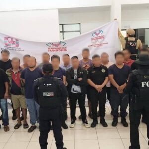 Hay 20 detenidos en la selva, entre ellos un mando de la Policía y lacandones