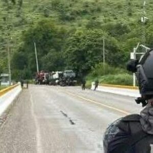 Fuerte Balacera en Tramo Ocozocoautla-Cintalapa Deja Dos Muertos y Dos Heridos; Investigan Posible Emboscada